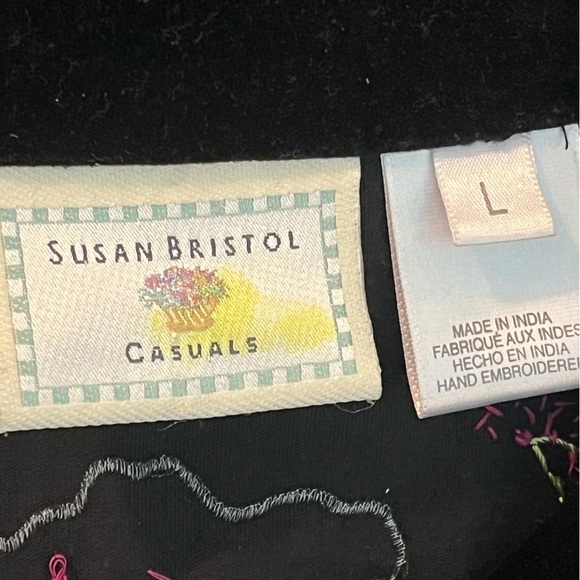 Vintage Susan Bristol Jacket Black Velvet Embroidered Beaded Flowers Size Large - Picture 2 of 10